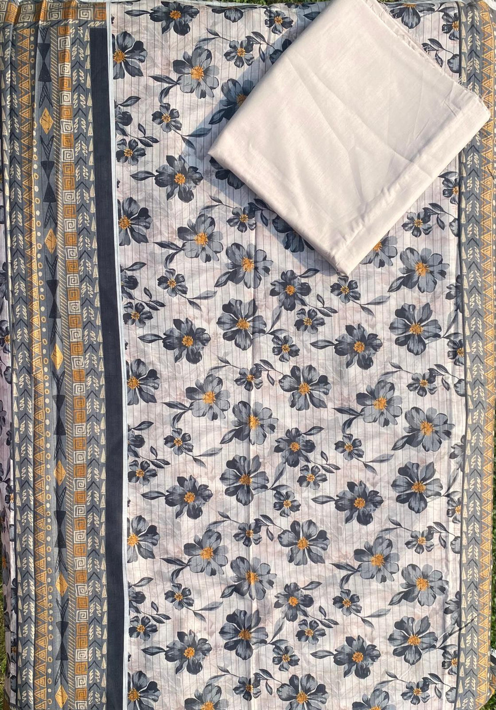 2-Piece (Summer) Fine Quality Lawn Hafiz Textiles