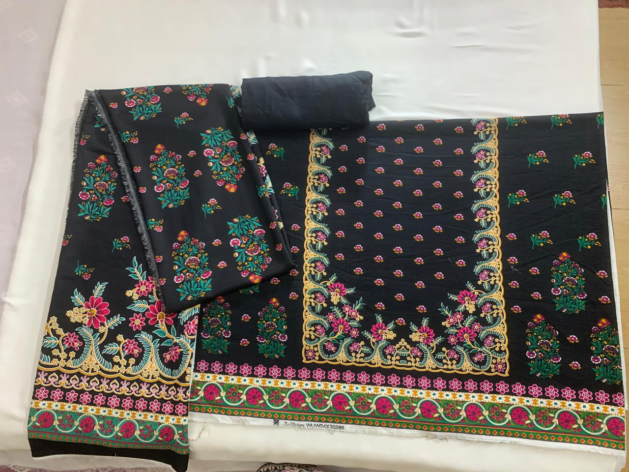 Zellbury 3-Piece (Winter) Fine Quality Khaddar with beautiful pashmina shawl